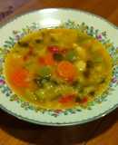 Sopa de arroz caldoso con verduras