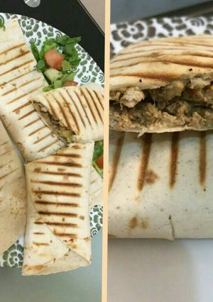 A picture of Chicken Shawarma Sandwiches 😋😋.