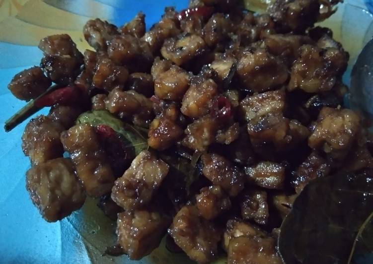 Resep Kering tempe pedas manis😚, Enak