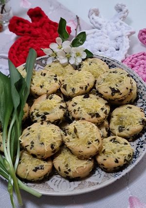 Medvehagymás pogácsa🐇🐤 (vegán) recept fotója