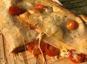 Una foto de Calzone caprese express 🇮🇹