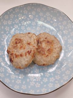豬肉豆腐漢堡排 氣炸鍋版 的食譜成品照片