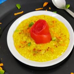 A picture of Vegetables oats khichdi.