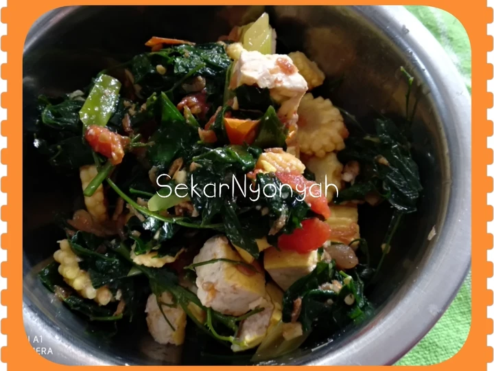 Cara Gampang Menyiapkan Resep  Tumis daun katuk dengan ebi yang Enak Banget, Menggugah Selera