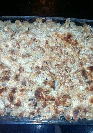 Una foto de Fideos gratinados al horno con longanizas al orégano