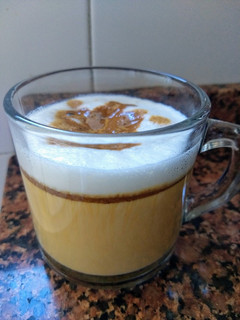 Una foto de Café dalgona o instantáneo
