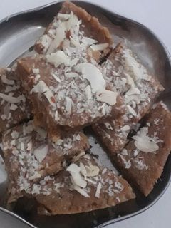 મસાલા પાક  (Masala Paak Recipe In Gujarati)                                        રેસીપી મુખ્ય ફોટો