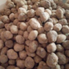 A picture of Coated peanut.