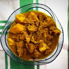 A picture of Raw Jackfruit Curry (Enchor Dalna).