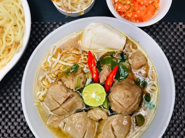 Langkah Gampang Menyiapkan Resep Kuah Bakso Gurih yang Uenak Anti Ribet, Lezat