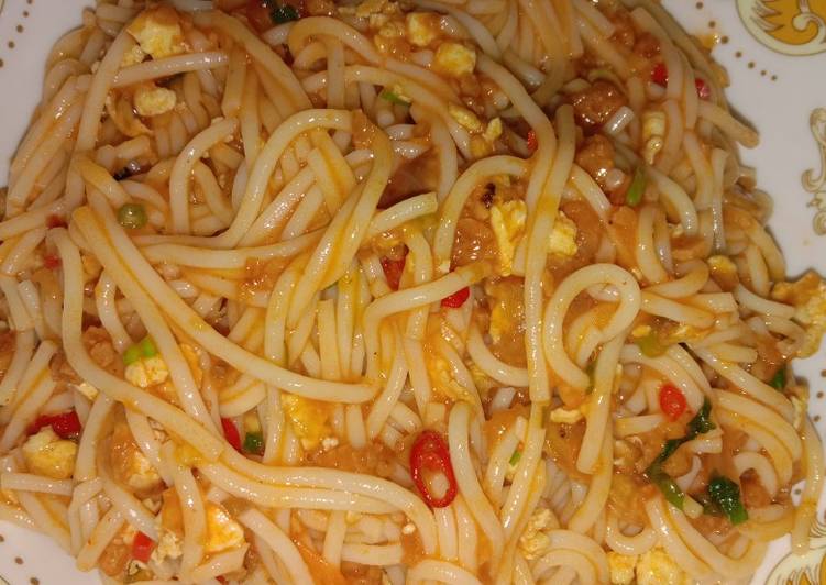 Spaghetti Bolognese Telur