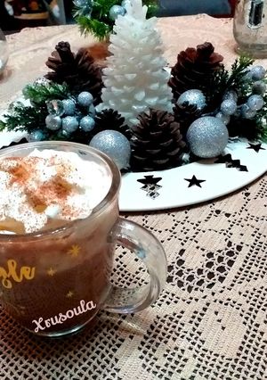 Φωτογραφία της συνταγής 🎅 Πικάντικη ζεστή σοκολάτα με κανέλα