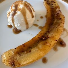 A picture of Bananas Foster.
