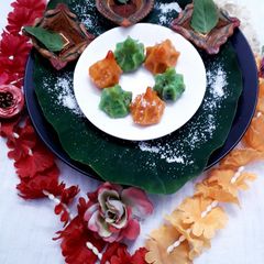 A picture of Hibiscus and tulsi modak.
