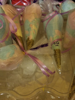 A picture of Cotton Candy Unicorn horns.
