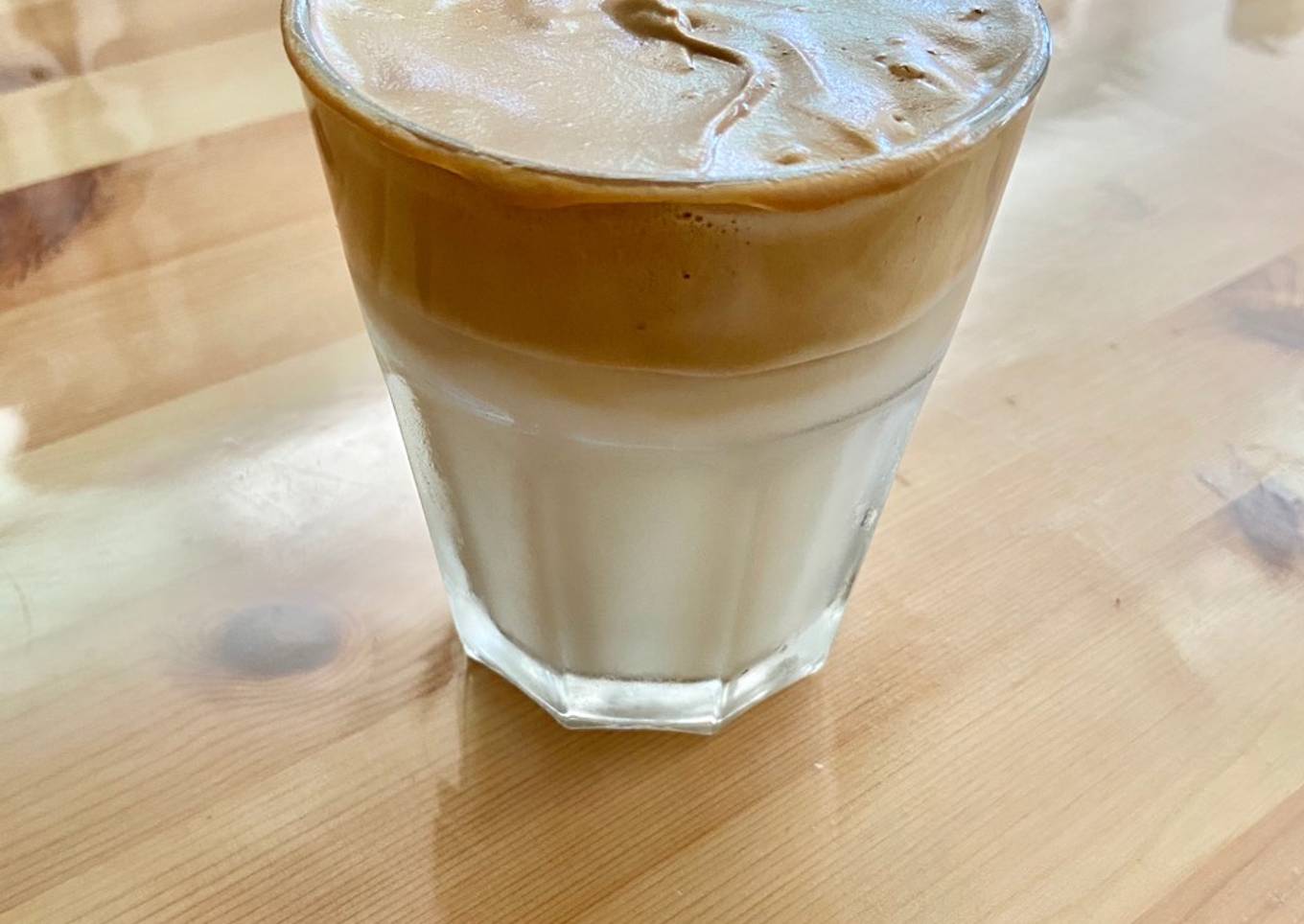 Dalgona Coffee