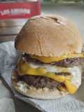 Burger doble cheddar