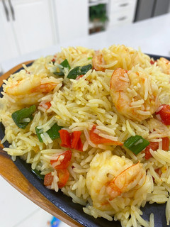 A picture of Shrimp stir fried rice.