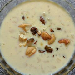 A picture of Paneer payasam.