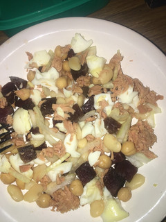 Una foto de Ensalada de atún#RecetasparaSemanaSanta
