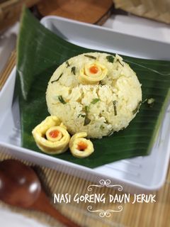 Foto resep Nasi Goreng Daun Jeruk