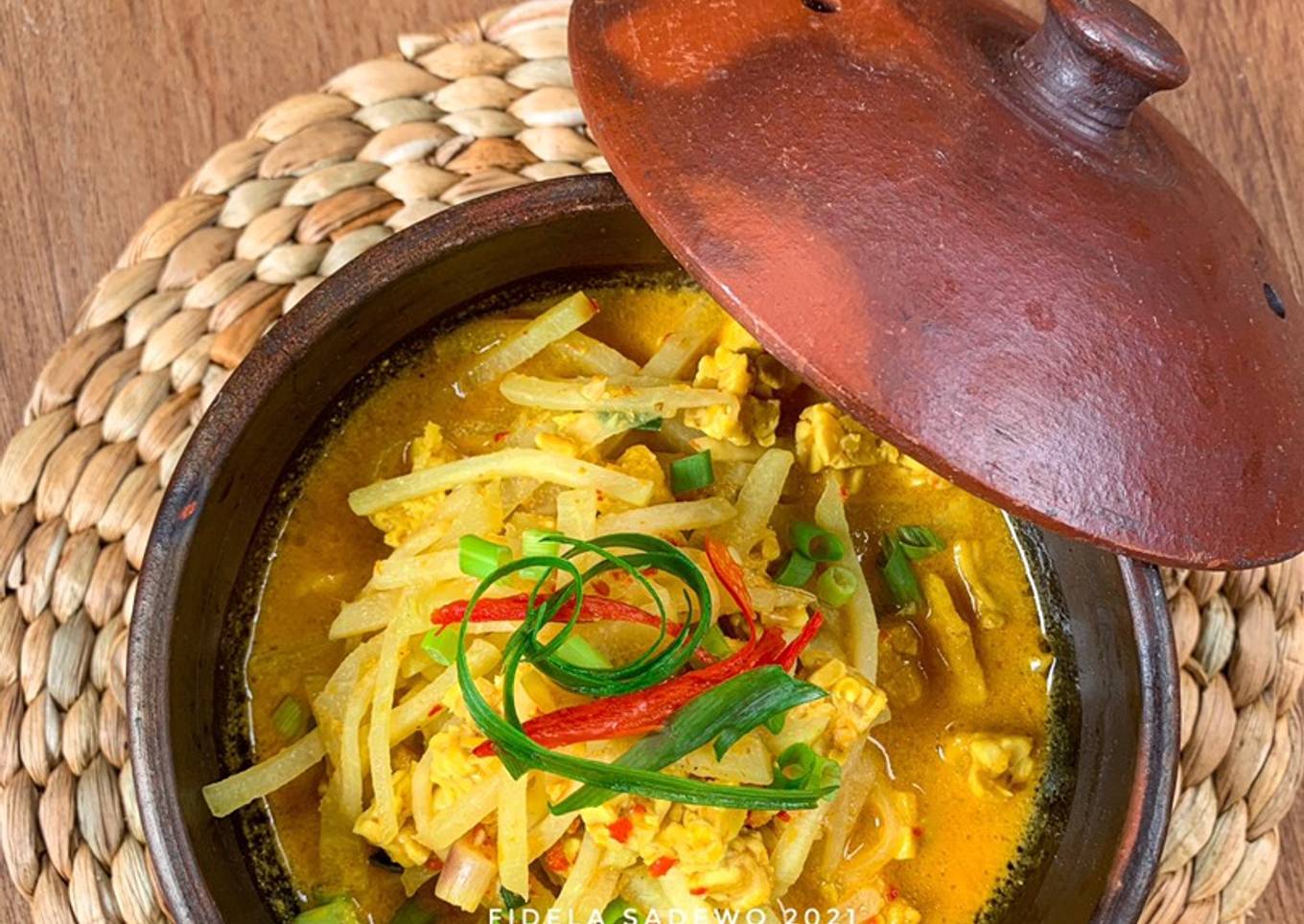 Lontong Sayur (Resep Andalan u/ Hajatan + TIPS Labu Siam Tidak Kaku 🍐)