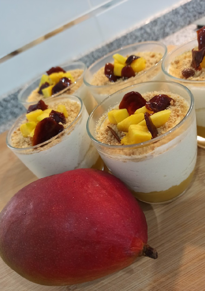 Una foto de Mousse de mango 🥭🥄