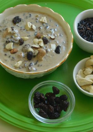 A picture of Black Rice Payasam/kheer.