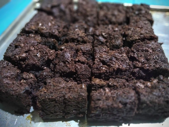 Cara Mudah Menyiapkan Resep Brownies panggang putih telur yang Bisa Manjain Lidah Anti Ribet, Mantap