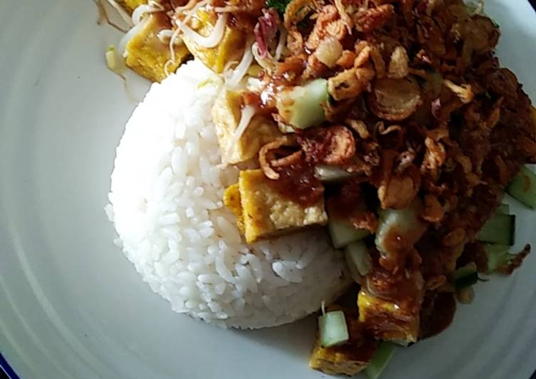 Resep Nasi Lengko Simpel yang Sempurna