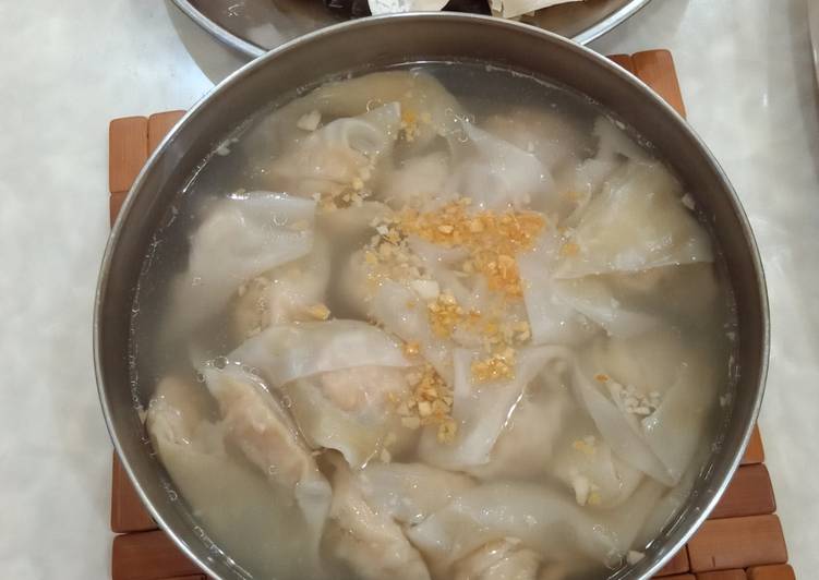 Pangsit Kuah simple saja 👌