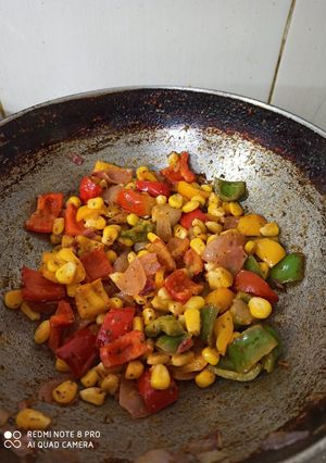 कॉर्न सलाद (corn Salad recipe in Hindi) रेसिपी मुख्य फोटो