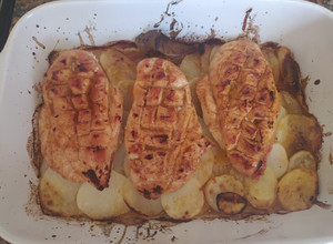 Foto principal de Pechuga de pollo al horno con miel y limón