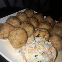 A picture of Yam balls.