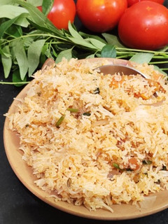 இடியாப்பம் மசாலா சேவை (idiyappa masala sevai recipe in tamil) செய்முறை முக்கிய புகைப்படம்