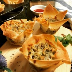 A picture of Lasagna Soya Cupcakes.