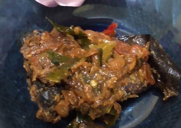 Resep Terbaru Cucut panggang/panggang pari tauco Ala Restoran