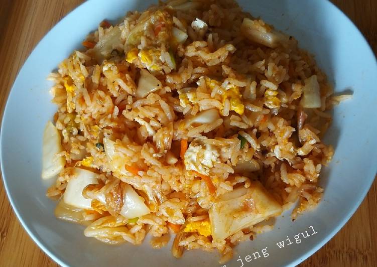 Nasi goreng kimchi simpel