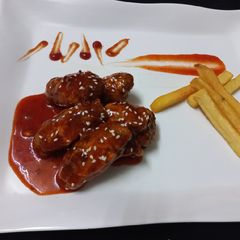 A picture of Buffalo Hot Chicken 🐔 wings.