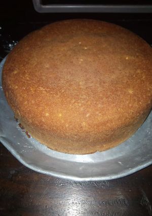A picture of Mkate wa mayai/sponge cake.
