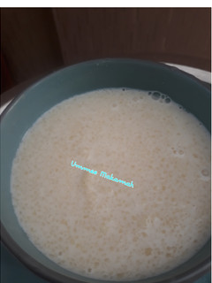 A picture of Couscous Pudding.