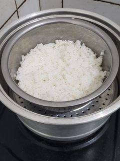 Foto resep Tips nasi sisa kemarin fresh kembali