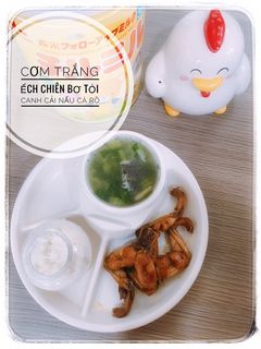 Hình của món Ếch chiên bơ tỏi.