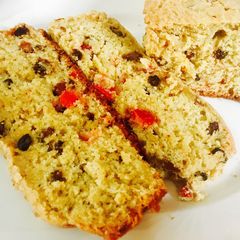A picture of White Fruit Cake.