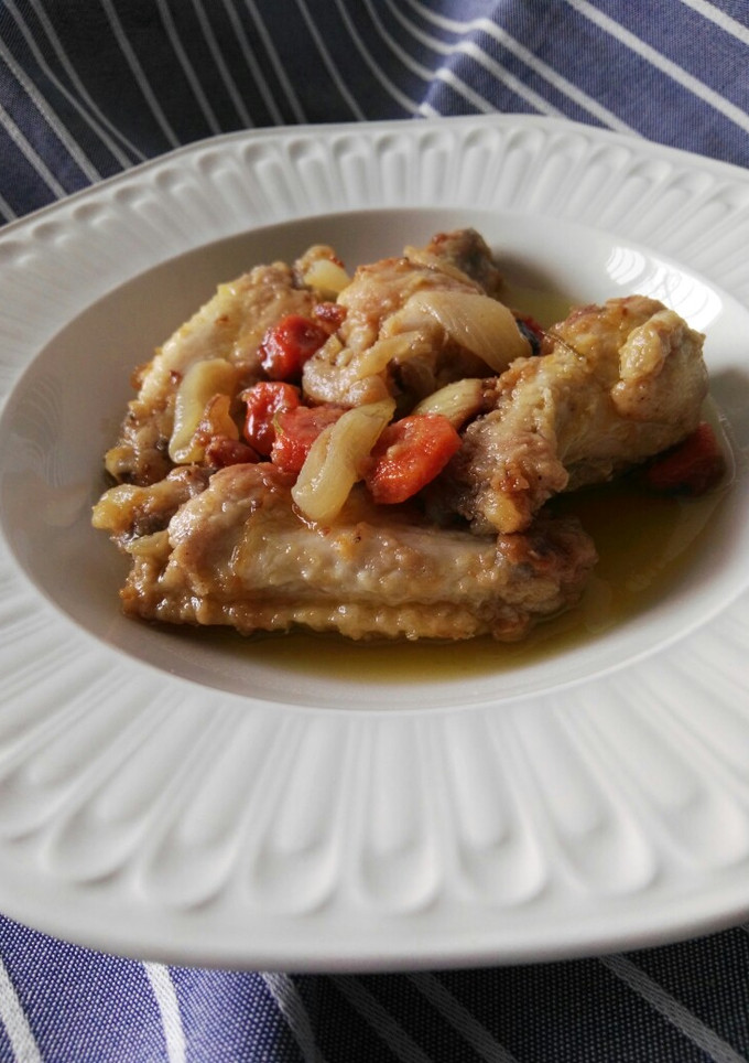 Una foto de Alitas de pollo en escabeche