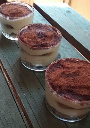 Foto di Tiramisù classico in eleganti monoporzioni