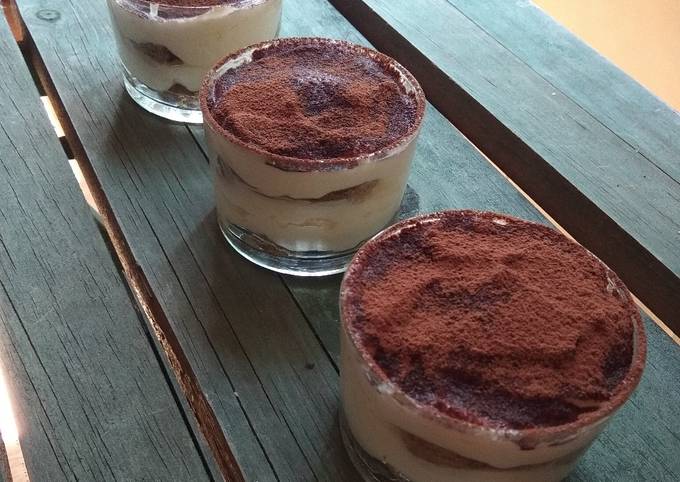 Ricetta Tiramisù moderno per tortiera da 20 cm di diametro - OroGastronomico