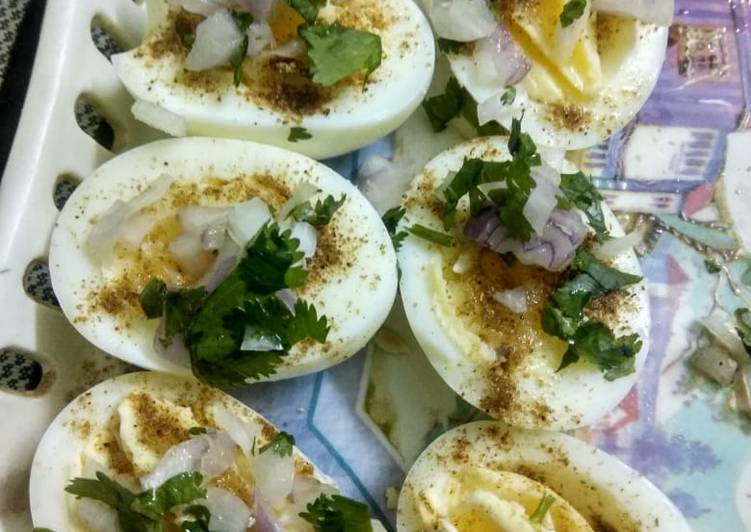 Simple Way to Prepare Homemade Masaledaar Boiled Eggs