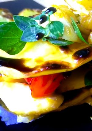 Foto di Millefoglie di baccalà, patate e pomodorini arrostiti