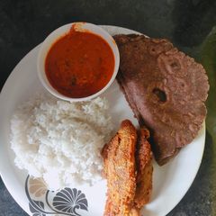 A picture of Ragi roti.